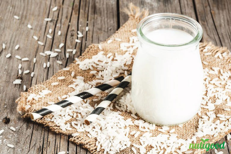 rice-water-benefits-for-hair-nutigood-healthy-diet